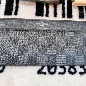 Louis Vuitton Black Damier Graphite Long Card Holder Wallet case